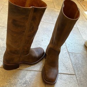 Women’s Frye boots